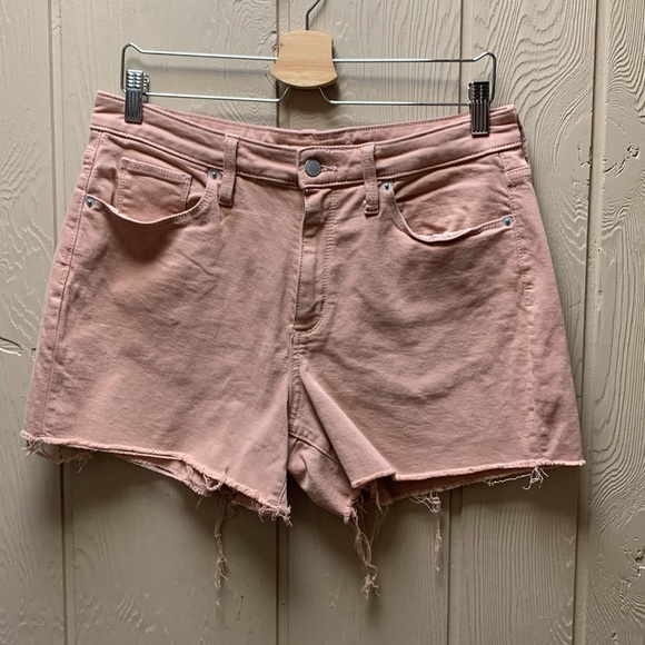 Universal Thread Shorts - Picture 2 of 10